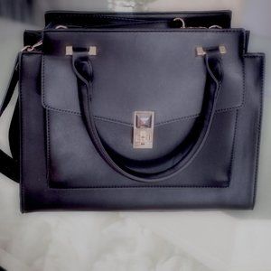 Elegant Black and Gold Handbag w/ Strap